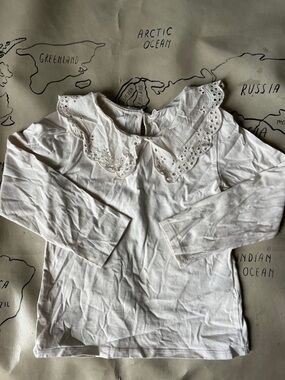 H&M Off-White Eyelet collar Top